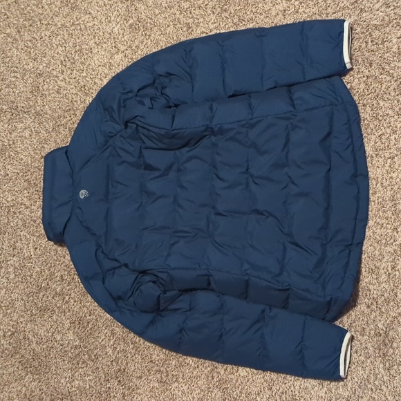 Mountain Hardwear Puffer Jacket - Picture 5 of 7